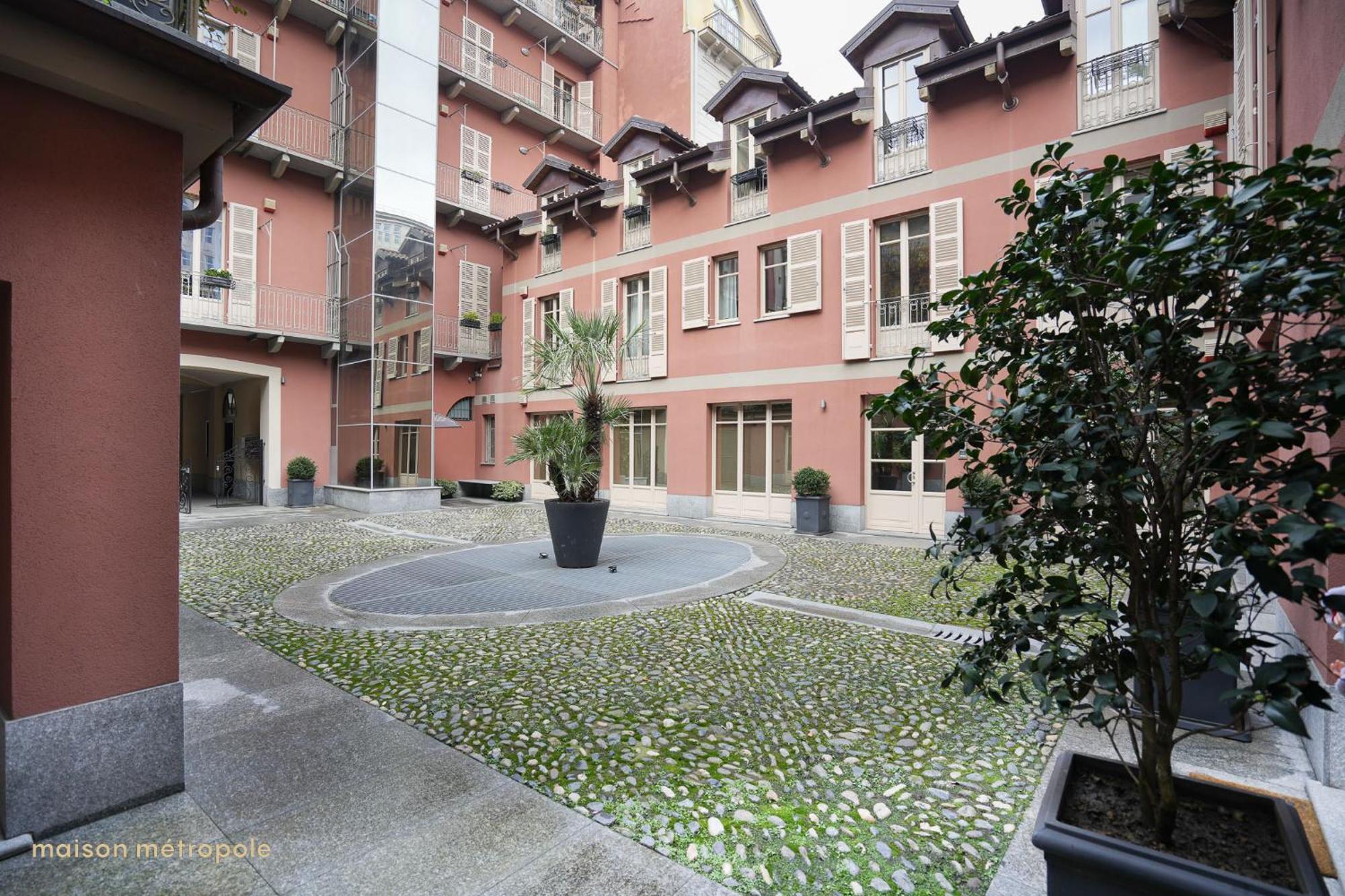 La Della Rocca Turin